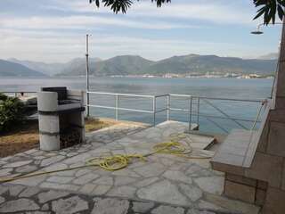 Апартаменты Apartments Sara Тиват Апартаменты с видом на море-4