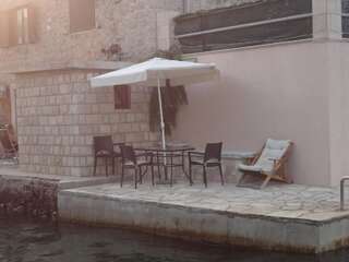 Апартаменты Apartments Sara Тиват Апартаменты-студио с видом на море-5